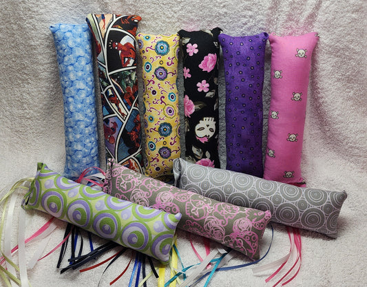 Medium Cat Kicker/Cuddler