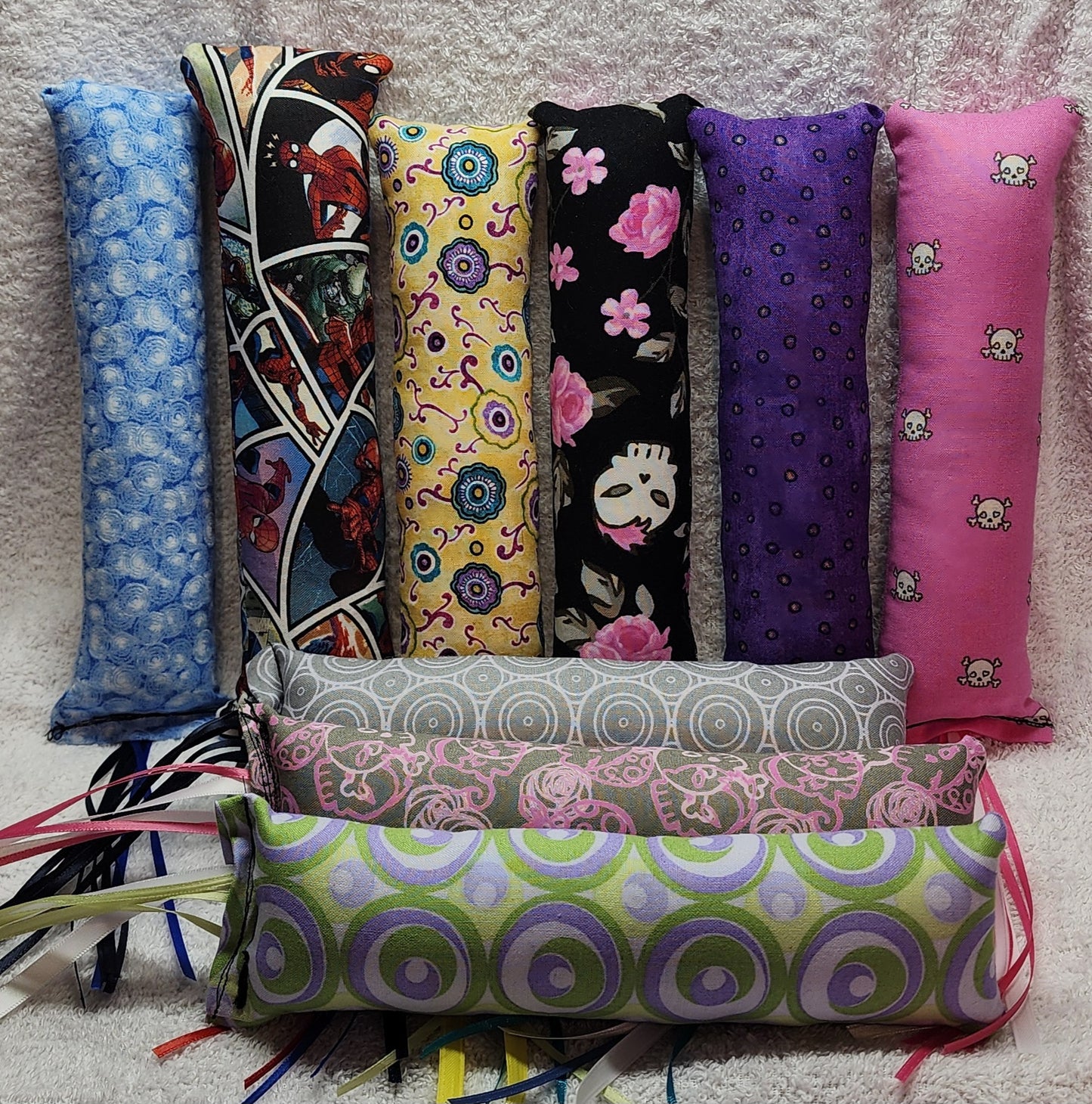 Medium Cat Kicker/Cuddler