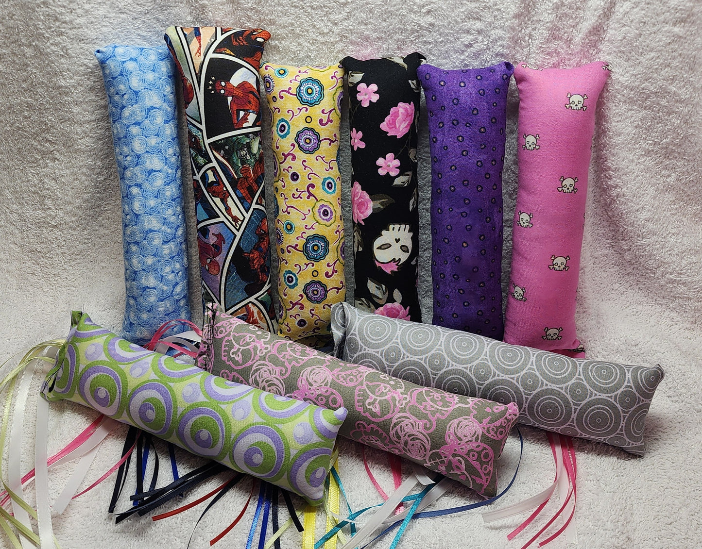 Medium Cat Kicker/Cuddler